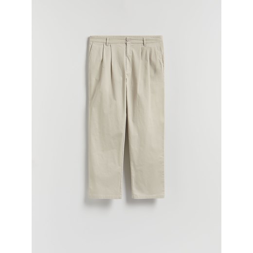 Reserved - Bawełniane spodnie carrot - beżowy ze sklepu Reserved w kategorii Spodnie męskie - zdjęcie 186012945