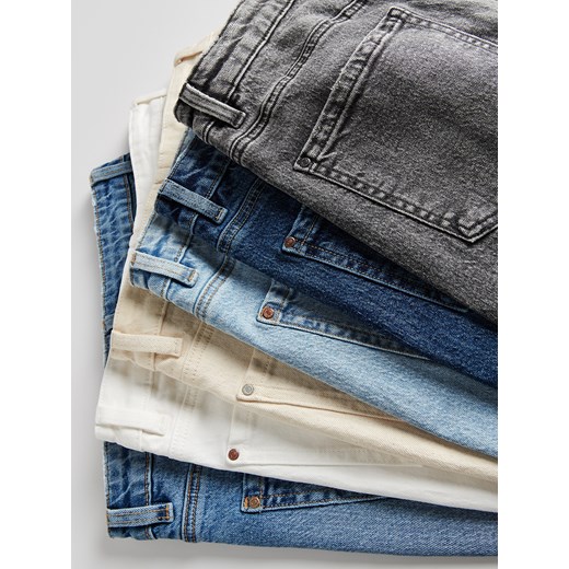 Reserved - Jeansy mom fit slim - granatowy Reserved 44 okazja Reserved