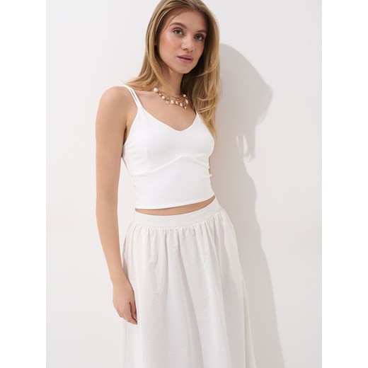 Mohito - Krótki top - biały ze sklepu Mohito w kategorii Bluzki damskie - zdjęcie 186014169