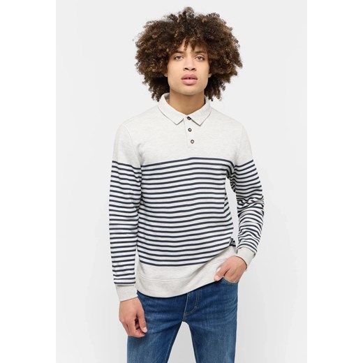 Męski Longsleeve Mustang Style Pinehurst Whisper White Melange 1015684 2078 ze sklepu YouNeedit.pl w kategorii T-shirty męskie - zdjęcie 186023707