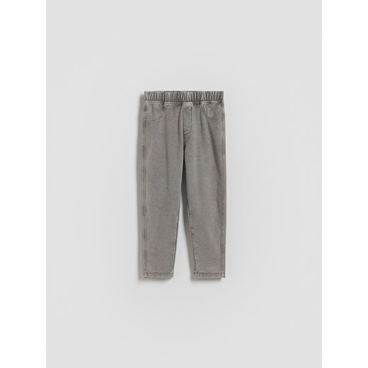 Reserved - Legginsy z efektem sprania - jasnoszary ze sklepu Reserved w kategorii Spodnie chłopięce - zdjęcie 186024355