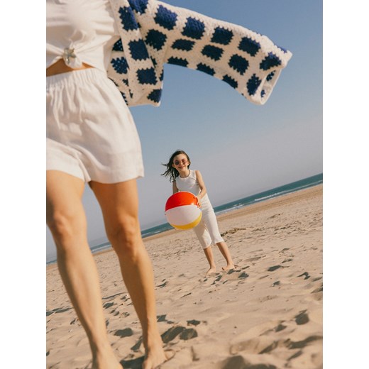 Reserved - Ażurowe kuloty - złamana biel ze sklepu Reserved w kategorii Spodnie dziewczęce - zdjęcie 186024508