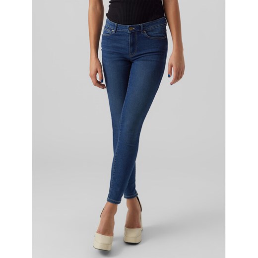 Vero Moda Jeansy June 10278817 Granatowy Slim Fit ze sklepu MODIVO w kategorii Jeansy damskie - zdjęcie 186028669