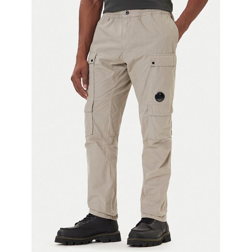C.P. Company Spodnie materiałowe 19CMPA173A110324G Szary Regular Fit ze sklepu MODIVO w kategorii Spodnie męskie - zdjęcie 186028746