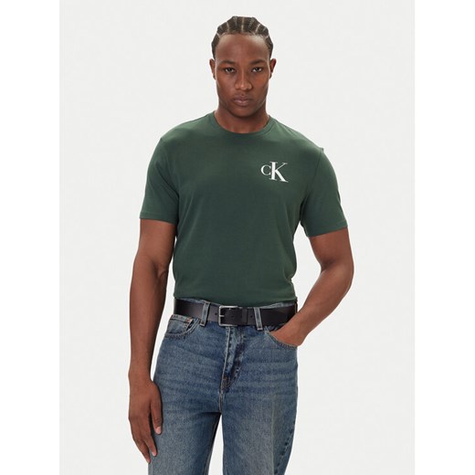 Calvin Klein Jeans T-Shirt 30s Chest Logo LV04RD865G Zielony Regular Fit ze sklepu MODIVO w kategorii T-shirty męskie - zdjęcie 186029038