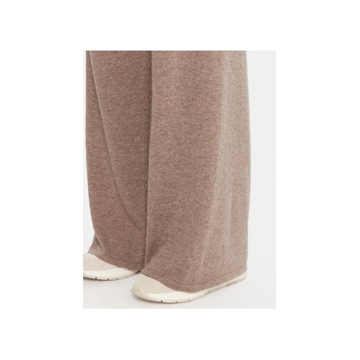 Kontatto Spodnie dzianinowe 3M0966C Beżowy Relaxed Fit Kontatto OS MODIVO