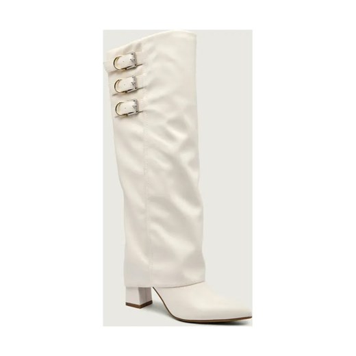 Guess Kozaki na słupku GARICA | z dodatkiem skóry - id: GU255W000266B37 - marki Guess - 186058569 Guess Kozaki na słupku GARICA | z dodatkiem skóry ze sklepu Gomez Fashion Store w kategorii Kozaki damskie - zdjęcie 186058569
