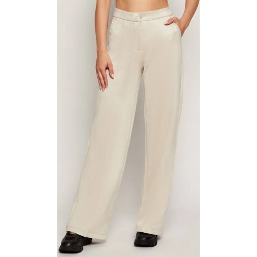 GUESS Spodnie | flare fit Guess M wyprzedaż Gomez Fashion Store