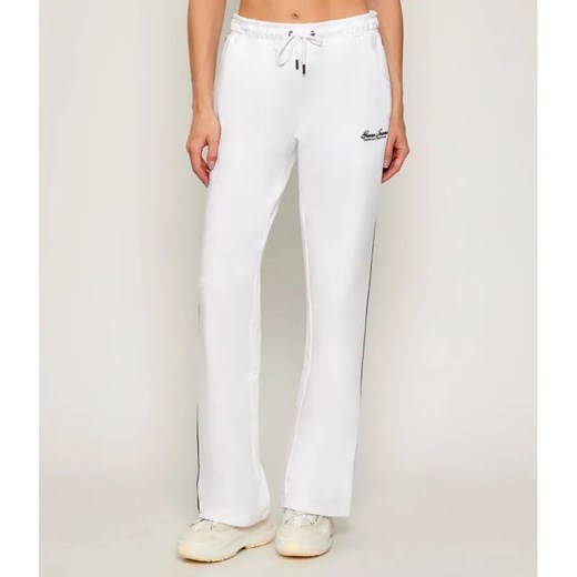 Guess Jeans Spodnie dresowe | flare fit ze sklepu Gomez Fashion Store w kategorii Spodnie damskie - zdjęcie 186068077