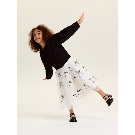 Reserved - Krótka kurtka z wiskozą - czarny ze sklepu Reserved w kategorii Kurtki dziewczęce - zdjęcie 186070845