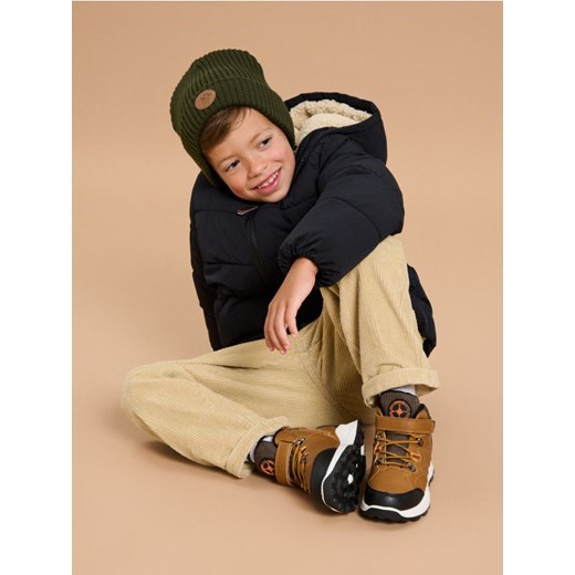 Sinsay - Prążkowana czapka beanie - zielony - id: 099FU-78X - marki Sinsay - 186081959 Sinsay - Prążkowana czapka beanie - zielony ze sklepu Sinsay w kategorii Czapki dziecięce - zdjęcie 186081959