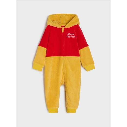 Sinsay - Miękki pajacyk z apliakcją 3D Winnie the Pooh - żółty ze sklepu Sinsay w kategorii Odzież dla niemowląt - zdjęcie 186082799