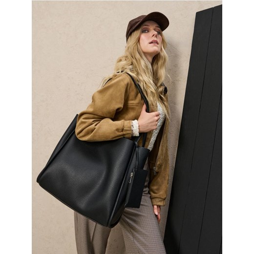 Sinsay - Torba na ramię z imitacji skóry z portfelem i kosmetyczką - czarny ze sklepu Sinsay w kategorii Torby Shopper bag - zdjęcie 186083097