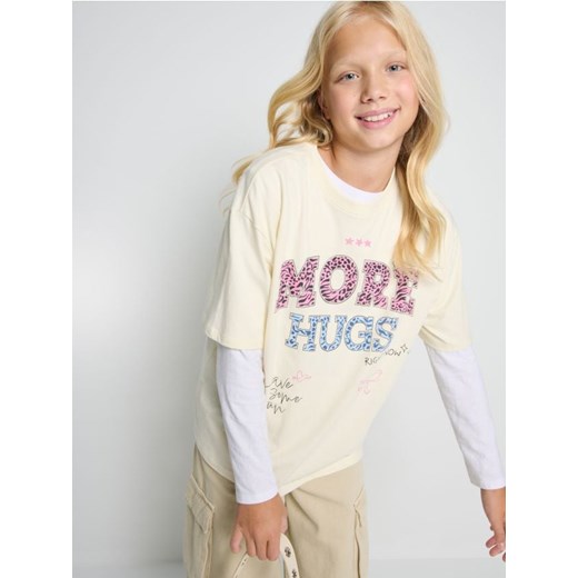 Sinsay - Bawełniana koszulka z napisem - kremowy ze sklepu Sinsay w kategorii Bluzki dziewczęce - zdjęcie 186083188