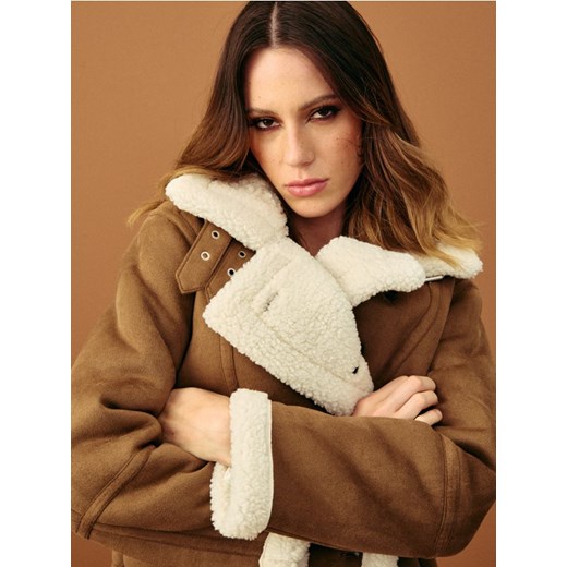 Sinsay - Kurtka pilotka z kożuchem - brązowy ze sklepu Sinsay w kategorii Kurtki damskie - zdjęcie 186083248