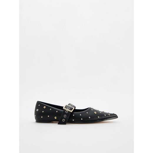 Reserved - Baleriny z ozdobnymi ćwiekami - czarny ze sklepu Reserved w kategorii Balerinki - zdjęcie 186088596