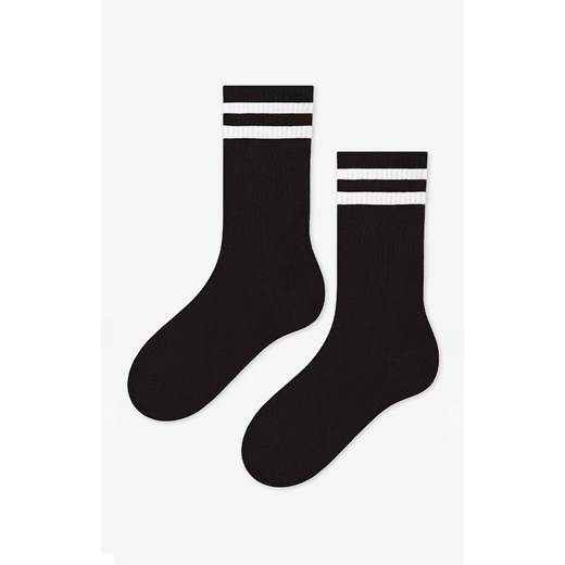 Marilyn czarne skarpetki w sportowym stylu Two Straps, Kolor czarny, Rozmiar 36-40, Marilyn ze sklepu Intymna w kategorii Skarpetki damskie - zdjęcie 186121635