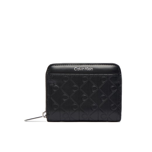 Portfel Calvin Klein Emblem Aop Embossed Zip Around LV04F1081G Czarny ze sklepu eobuwie.pl w kategorii Portfele damskie - zdjęcie 186124958