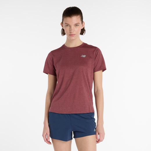Koszulka damska New Balance WT41253WUR – bordowa ze sklepu New Balance Poland w kategorii Bluzki damskie - zdjęcie 186126029
