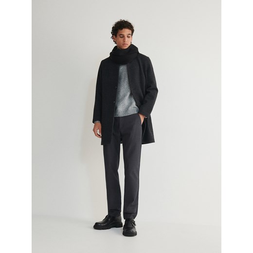 Reserved - Spodnie chino slim fit - czarny ze sklepu Reserved w kategorii Spodnie męskie - zdjęcie 186126408