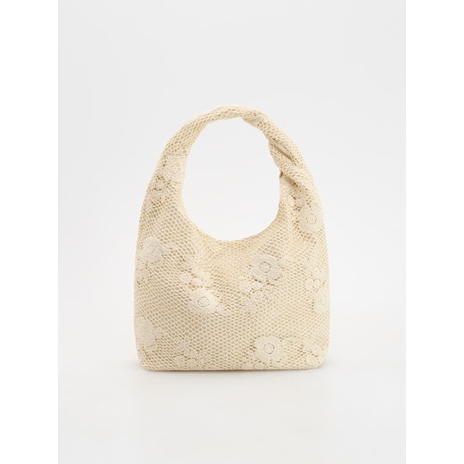 Reserved - Ażurowa torebka hobo - złamana biel ze sklepu Reserved w kategorii Bluzki damskie - zdjęcie 186127915