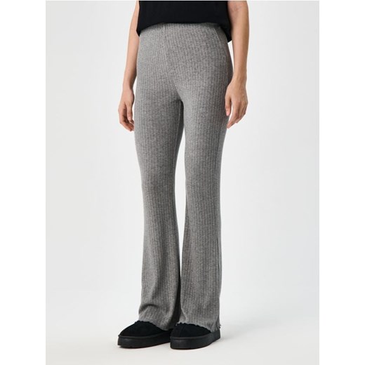 Sinsay - Prążkowane spodnie z szeroką nogawką - szary ze sklepu Sinsay w kategorii Spodnie damskie - zdjęcie 186130279