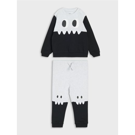Sinsay - Komplet dzianinowy z motywem na Halloween - wielobarwny - id: 920FW-MLC - marki Sinsay - 186130338 Sinsay - Komplet dzianinowy z motywem na Halloween - wielobarwny ze sklepu Sinsay w kategorii Odzież dla niemowląt - zdjęcie 186130338