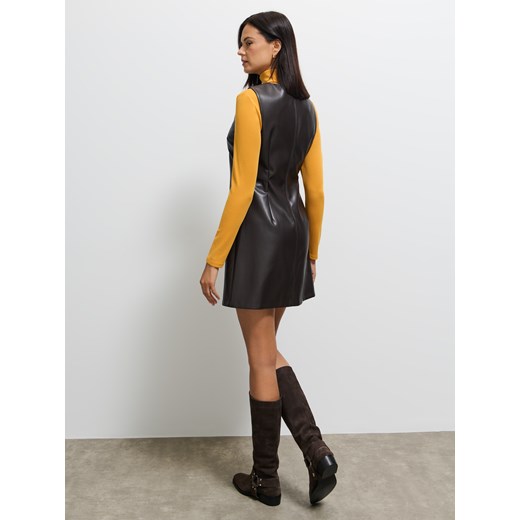 Mohito - Czekoladowa sukienka mini - ciemnobrązowy Mohito L Mohito