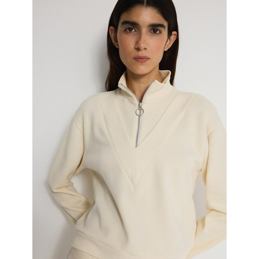 Reserved - Bluza z rozpinanym półgolfem - złamana biel ze sklepu Reserved w kategorii Bluzy damskie - zdjęcie 186131815