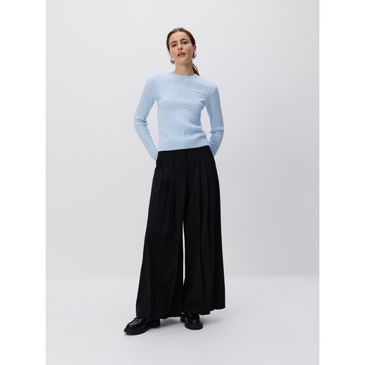 Reserved - Sweter z ozdobnym splotem - jasnoniebieski Reserved S Reserved