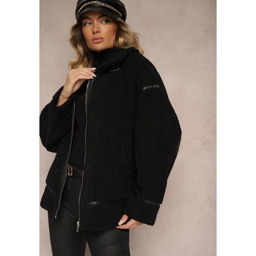 Czarna Futerkowa Kurtka o Kroju Oversize z Wysokim Kołnierzem z Paskiem z Klamerką Toriara ze sklepu renee.pl w kategorii Kurtki damskie - zdjęcie 186171516