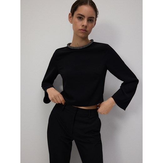 Reserved - Bluzka z ozdobnym dekoltem - czarny ze sklepu Reserved w kategorii Bluzki damskie - zdjęcie 186173998