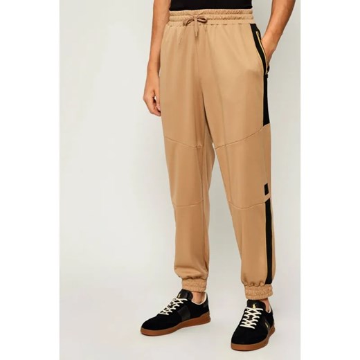 EA7 Spodnie dresowe | Regular Fit ze sklepu Gomez Fashion Store w kategorii Spodnie męskie - zdjęcie 186176309