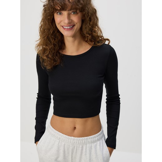 Reserved - Krótki bawełniany longsleeve - czarny ze sklepu Reserved w kategorii Bluzki damskie - zdjęcie 186177466