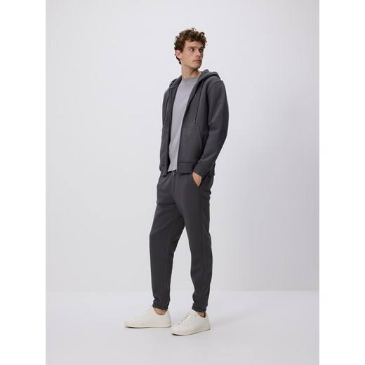 Reserved - Spodnie dresowe regular fit - ciemnoszary ze sklepu Reserved w kategorii Spodnie męskie - zdjęcie 186182278