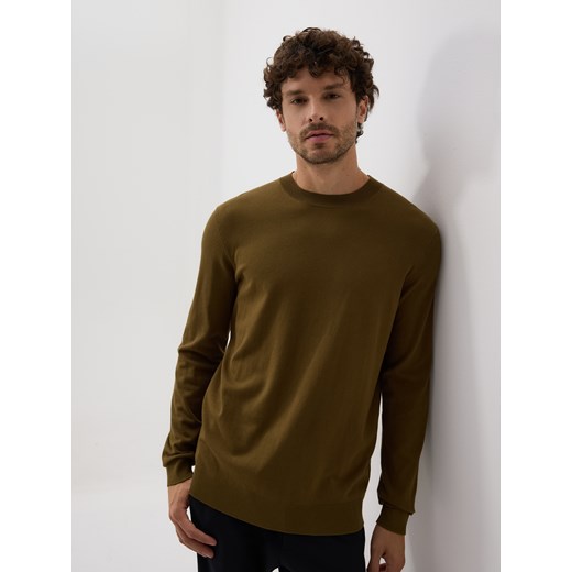 Reserved - Wiskozowy sweter - oliwkowy ze sklepu Reserved w kategorii Swetry męskie - zdjęcie 186187969