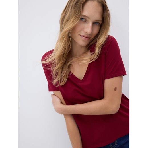 Reserved - T-shirt regular z dekoltem V - czerwony ze sklepu Reserved w kategorii Bluzki damskie - zdjęcie 186189006