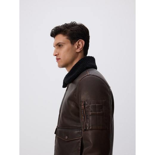 Reserved - Kurtka pilotka - ciemnobrązowy ze sklepu Reserved w kategorii Kurtki męskie - zdjęcie 186190355
