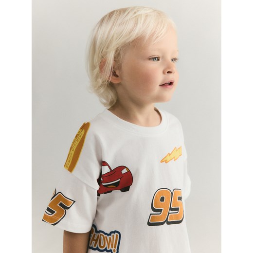 Reserved - T-shirt Auta - złamana biel ze sklepu Reserved w kategorii T-shirty chłopięce - zdjęcie 186193629