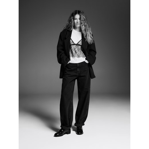 Reserved - T-shirt z koronkowym topem - złamana biel ze sklepu Reserved w kategorii Bluzki damskie - zdjęcie 186194299