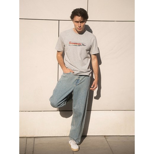 Reserved - T-shirt regular fit SUPERMAN™ - jasnoszary ze sklepu Reserved w kategorii T-shirty męskie - zdjęcie 186194565