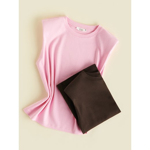 Reserved - T-shirt z poduszkami na ramionach - różowy ze sklepu Reserved w kategorii Bluzki damskie - zdjęcie 186194588