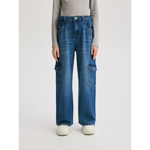 Reserved - Jeansy wide leg z kieszeniami cargo - niebieski Reserved 140 (9 lat) Reserved