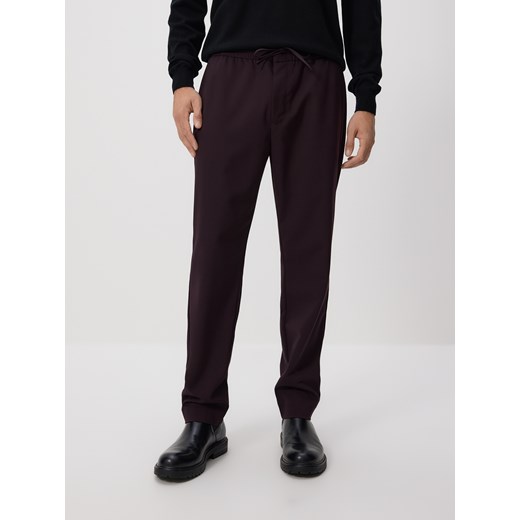 Reserved - Spodnie joggery - mahoniowy ze sklepu Reserved w kategorii Spodnie męskie - zdjęcie 186208616