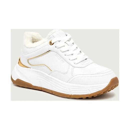 Guess Sneakersy FARREA | shearling ze sklepu Gomez Fashion Store w kategorii Buty sportowe damskie - zdjęcie 186211035
