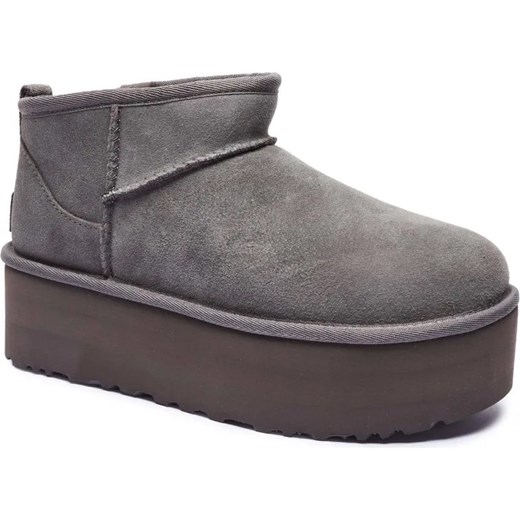 UGG Śniegowce W CLASSIC ULTRA MINI | zamsz ze sklepu Gomez Fashion Store w kategorii Śniegowce damskie - zdjęcie 186211066