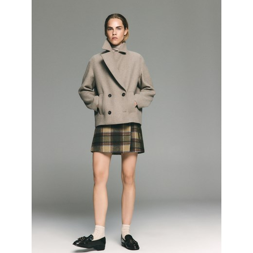 Reserved - Flauszowa kurtka dwurzędowa - beżowy Reserved L Reserved