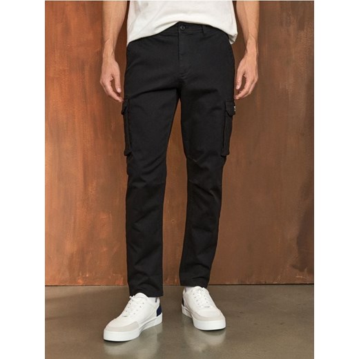 Sinsay - Spodnie cargo - czarny ze sklepu Sinsay w kategorii Spodnie męskie - zdjęcie 186214089