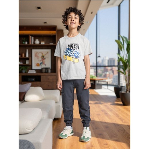 Sinsay - Spodnie dresowe - szary - id: 980FS-90X - marki Sinsay - 186218038 Sinsay - Spodnie dresowe - szary ze sklepu Sinsay w kategorii Spodnie chłopięce - zdjęcie 186218038