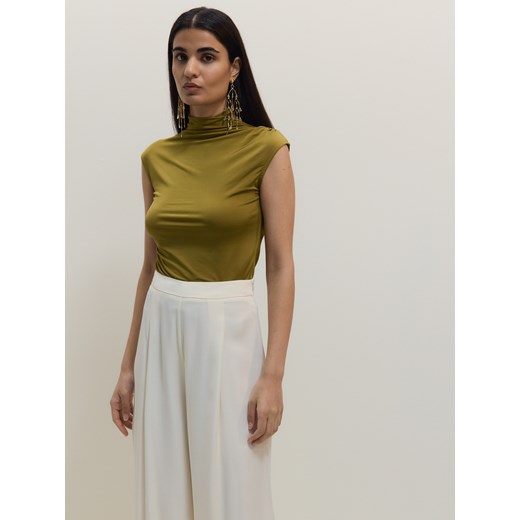 Reserved - Bluzka z ozdobnym marszczeniem - oliwkowy ze sklepu Reserved w kategorii Bluzki damskie - zdjęcie 186218068